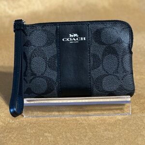 Coach Zip Wristlet 58035 Black Signature Coated Canvas And Smooth Leather NWOT